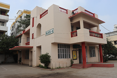 RAZA INTERNATIONAL GIRLS SCHOOL